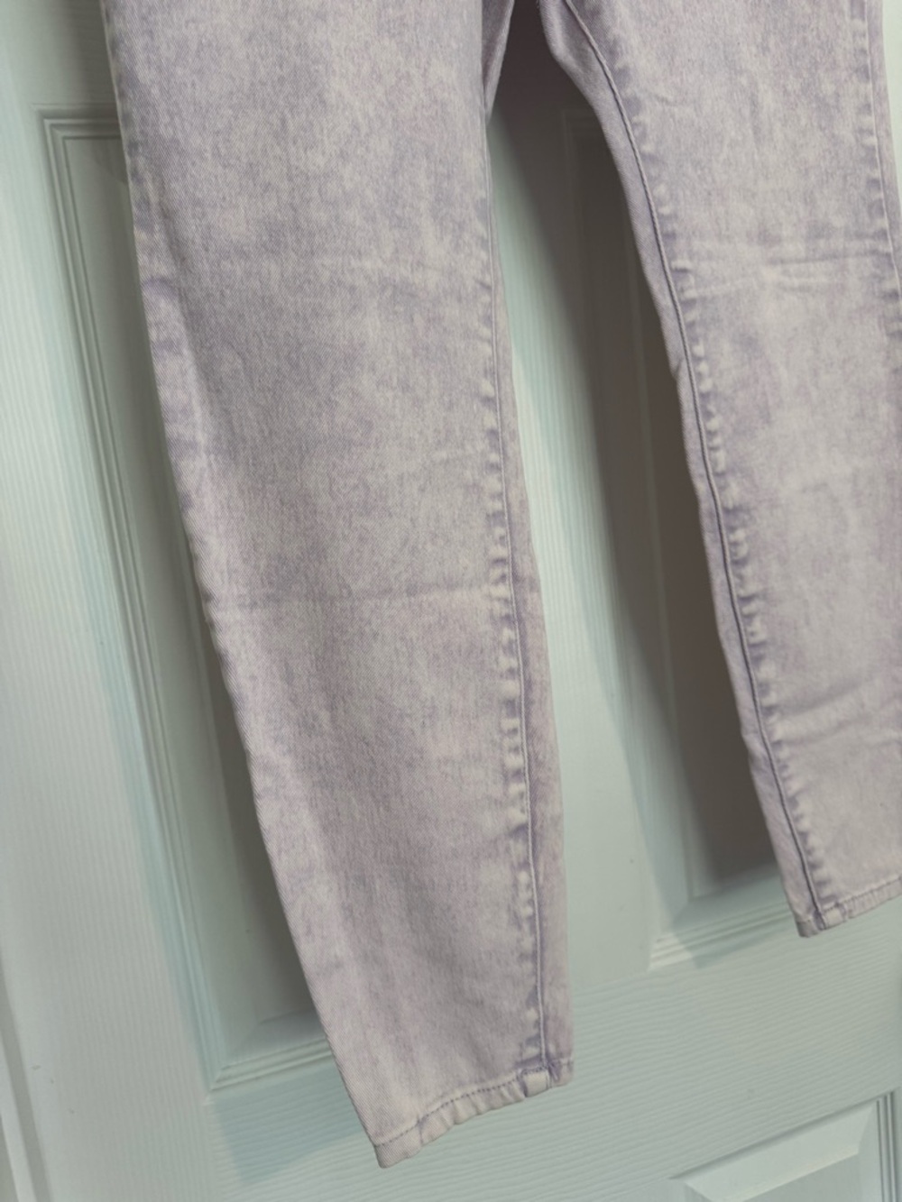 Forever 21 Lavender Skinny Jeans - Picture 7 of 9